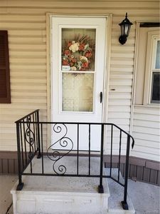 34 Parkside Cir, Buffalo, NY, 14227