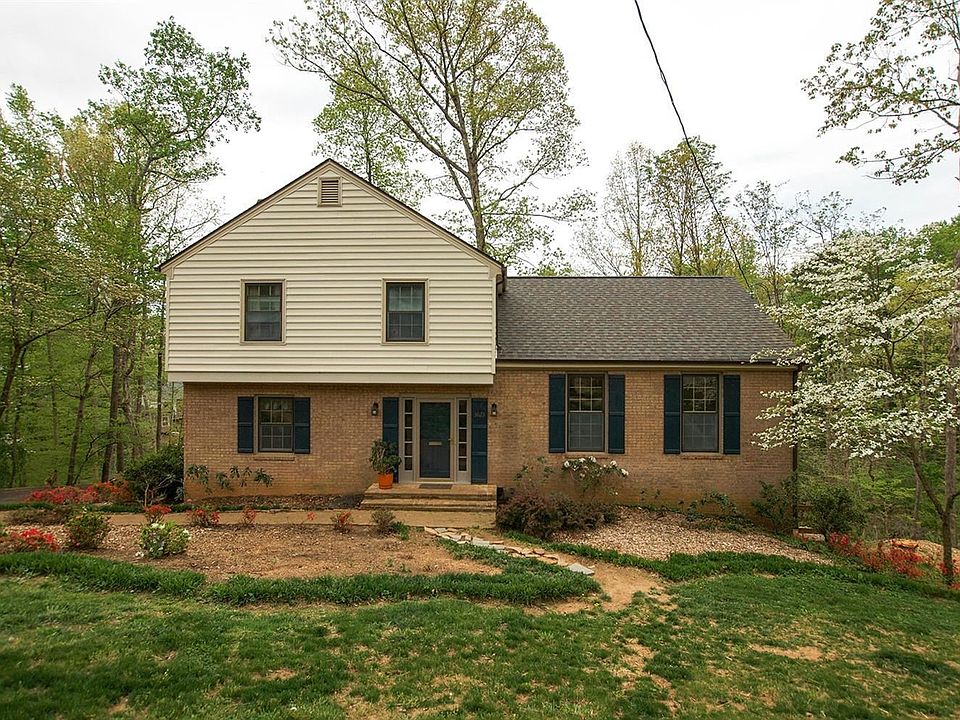 1st image of 3623 E Woodside Ave