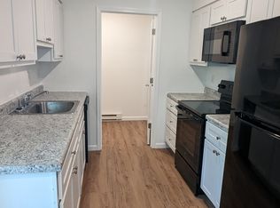 1018 N Christina Ave #D, Union, MO 63084