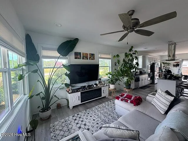 4752 Siddons Dr #454 — Photo 6
