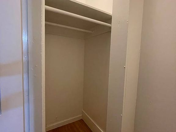 5th image of 122 Guerrero St
