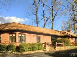 4820 Boonsboro Rd, Lynchburg, VA 24503