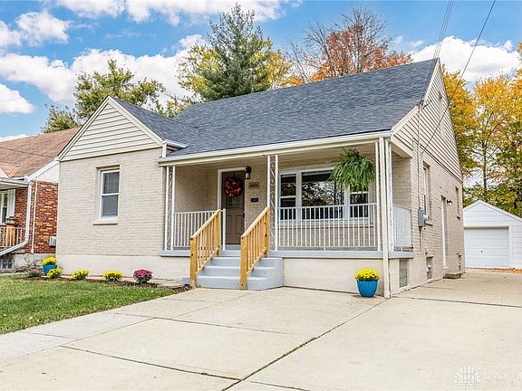 2nd image of 6924 Lois Dr