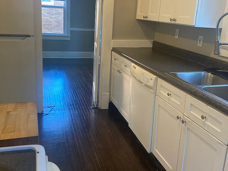 4316 Fort Ave — Photo 7