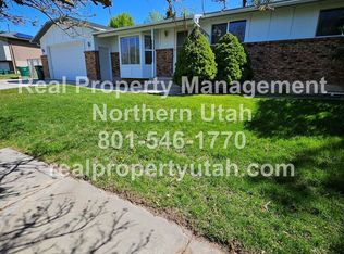 1096 N Sunflower Cir, Layton, UT 84040