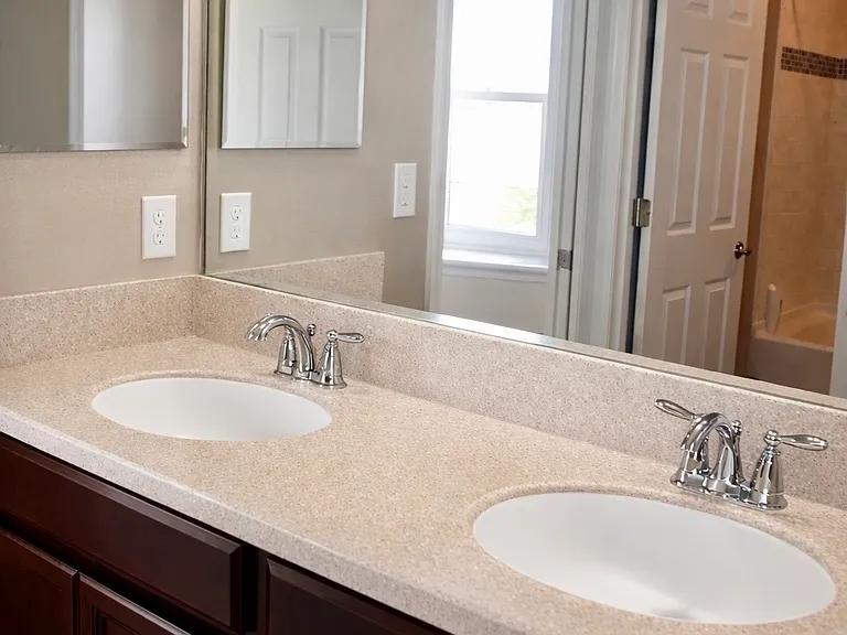 Jack & Jill Bath