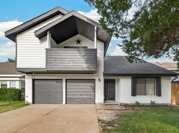 1818 Foxlake Dr, Houston, TX 77084