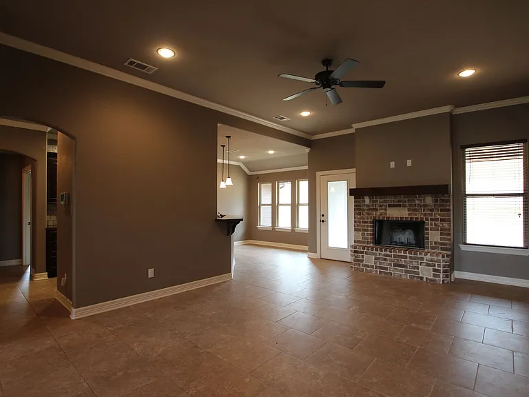 11006 Westhaven Cir — Photo 3
