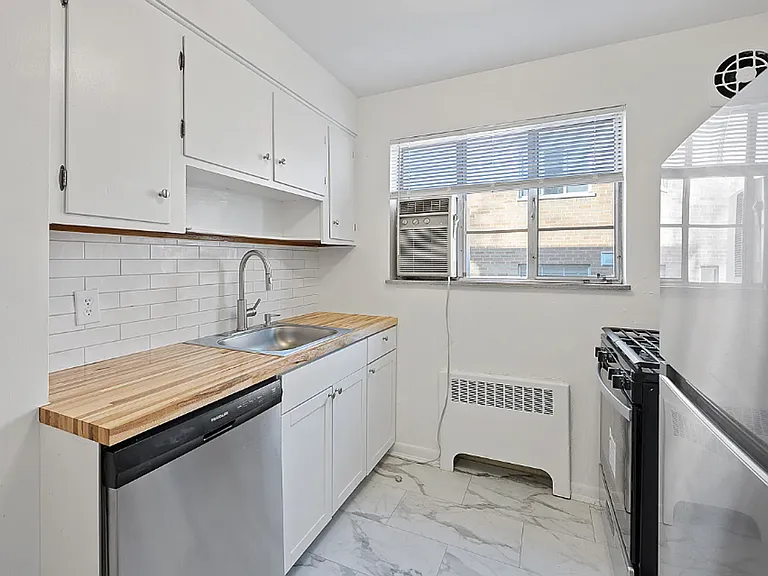 3125 Werk Rd — Photo 8