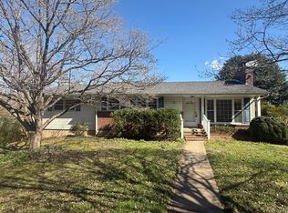 220 Stevens Rd, Lynchburg, VA 24501