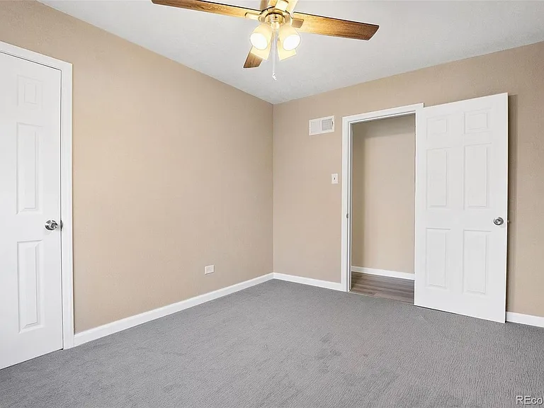 2301 Newport St — Photo 13
