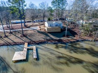 305 Burtom Rd, Eatonton, GA 31024