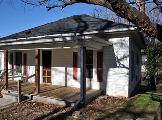 206 Worth St, Mount Airy, NC 27030