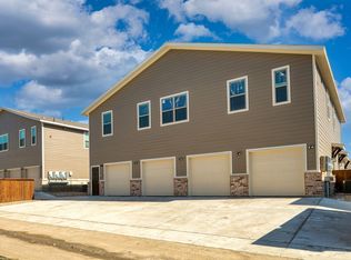 703 Harvest Moon Dr, Venus, TX 76084