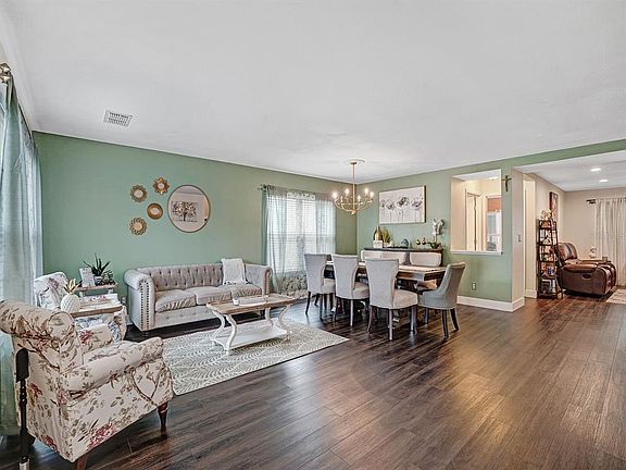 3rd image of 16755 SUNRISE VISTA DRIVE