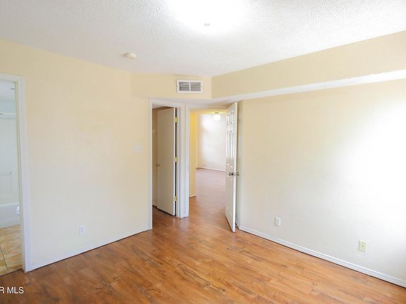 4th image of 11844 Snow Hawk Dr