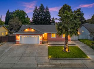 3360 Lawrence Rd, Redding, CA 96002