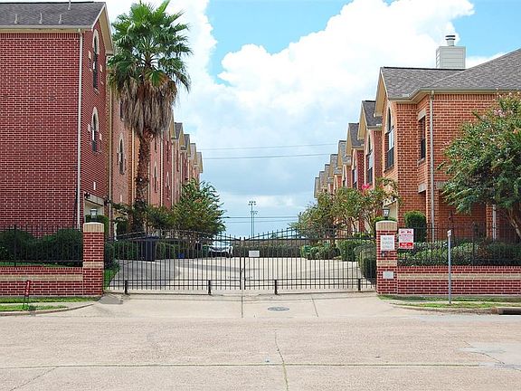 Gated entry with neighborhood elevated from the main street. Never flooded!