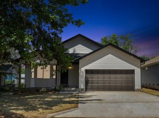 2539 W Lombard St, Springfield, MO 65802