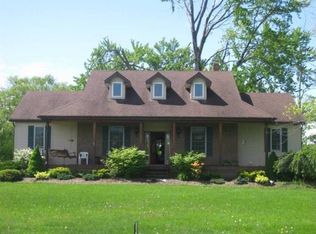 5960 Trumbull Rd, Geneva, OH 44041