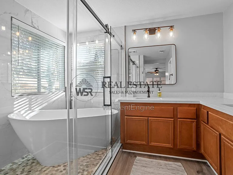 16704 Fox Trot Ln — Photo 16