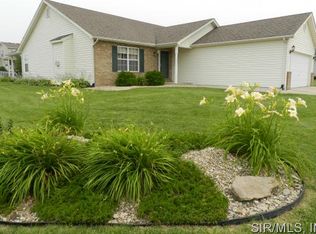 1302 Summerfield, Waterloo, IL 62298