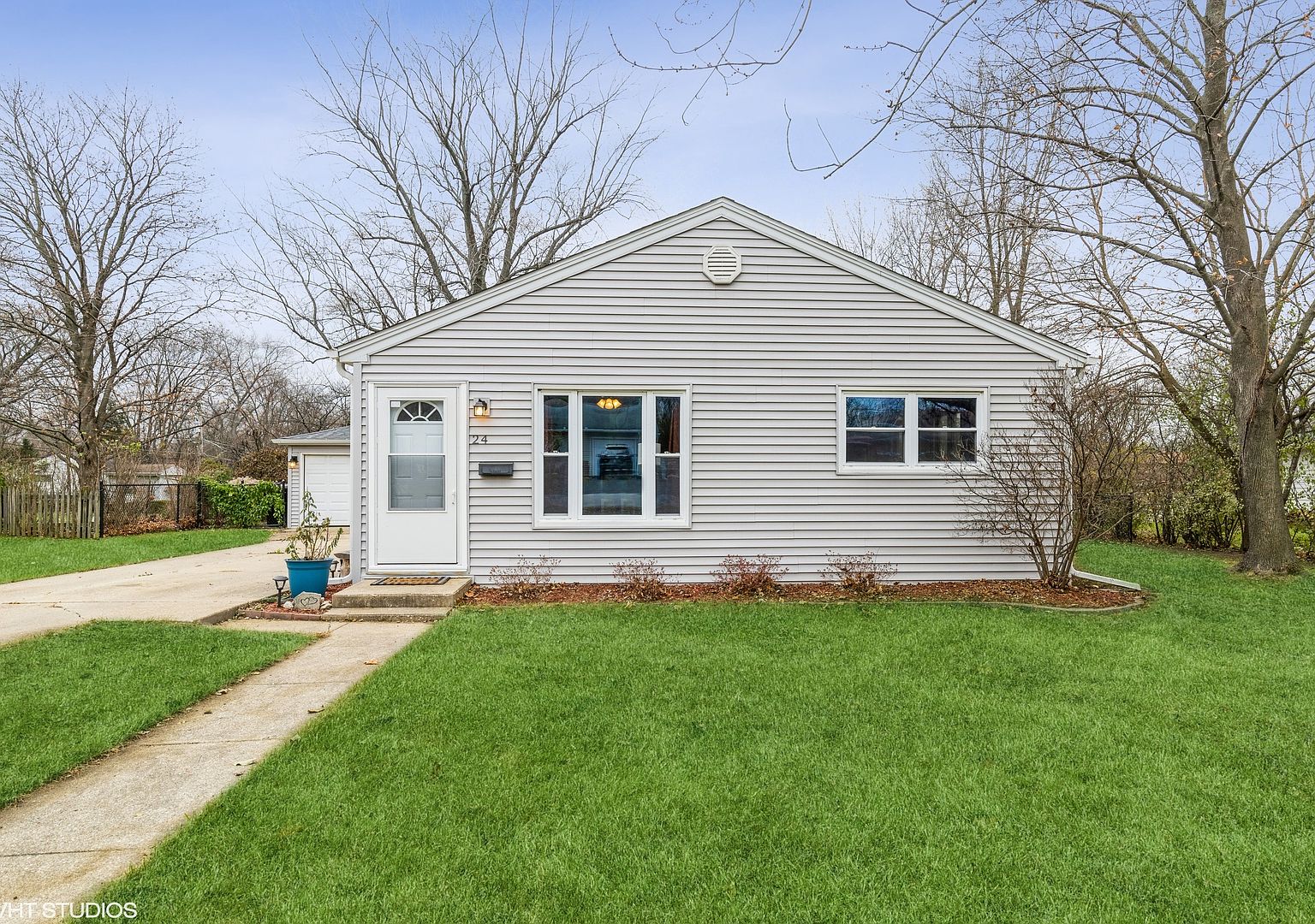 24 Johnathan Rd, Lake Zurich, IL 60047 Zillow