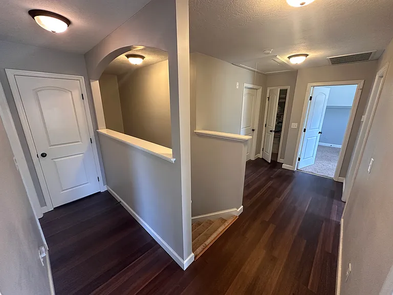 511 Sebastian Dr — Photo 17