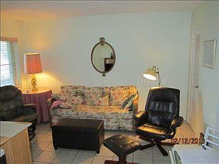3rd image of 491 1st St S APT 209