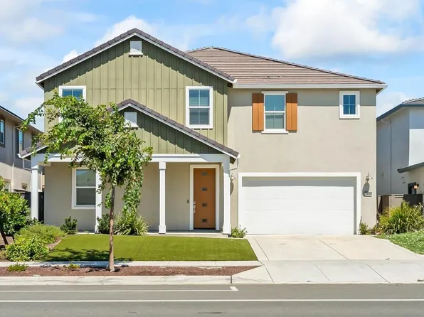 5930 Lakestone Dr, Sacramento, CA 95835