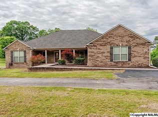 2867 Vaughn Bridge Rd, Hartselle, AL 35640