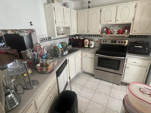 4th image of 1770 NE 191st Street #711-1