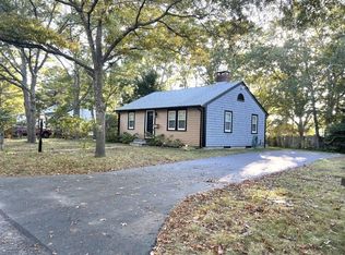 41 Bacon Rd, Barnstable, MA 02630