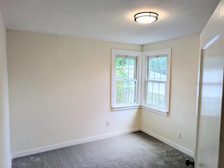 7911 N Woolsey Ave — Photo 23
