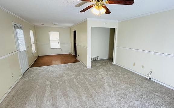 Great rm/Dining room