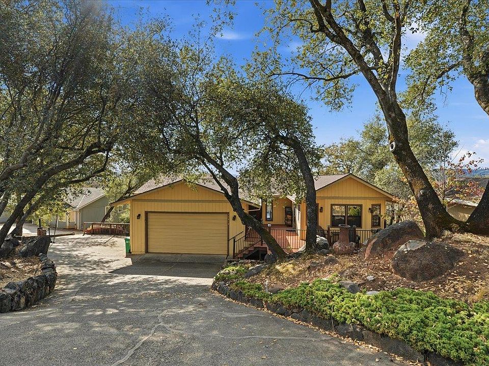 1st image of 18717 Hummingbird Dr