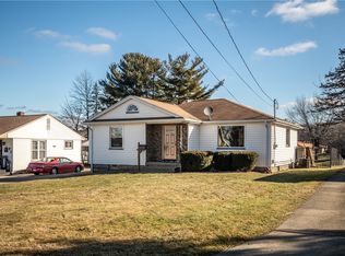 785 Spencer Ave, Sharon, PA 16146