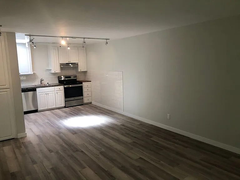 1737 Jackson St #304 — Photo 9