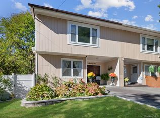 79 N Pascack Rd, Nanuet, NY 10954