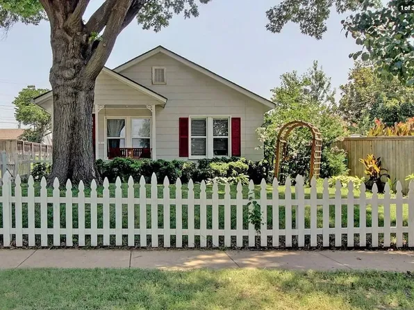 1905 S Gary Pl, Tulsa, OK 74104