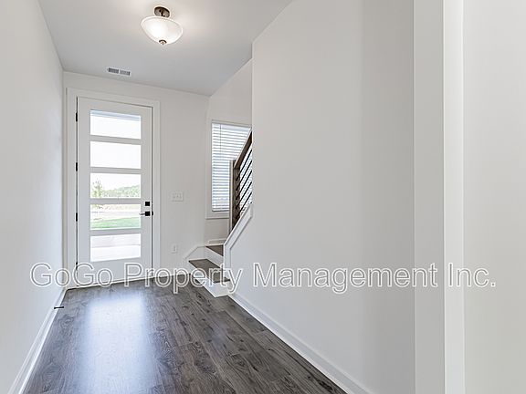 3rd image of 1411 Darrowby Way #1