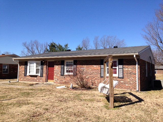 2nd image of 731 Rand Rd