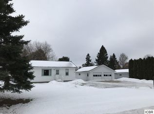 325 NE 2nd Ave, Cohasset, MN 55721
