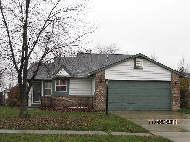 2nd image of 1531 Michigan Rd