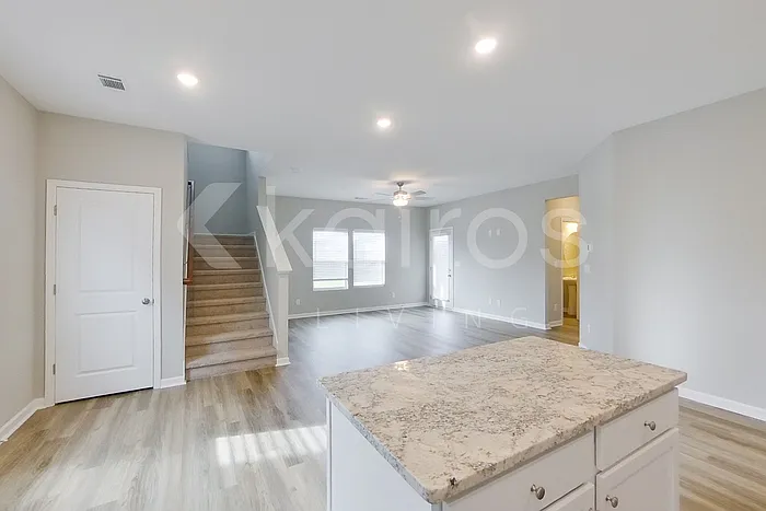 7321 Foggy River Dr — Photo 6
