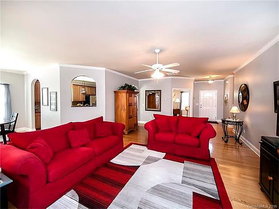 4th image of 9158 Leah Meadow Ln