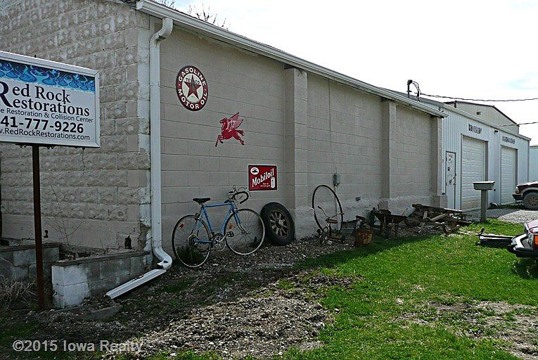 1st image of 613 N Depot St