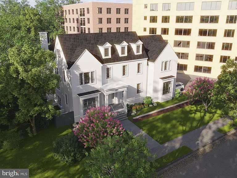 3503 Albemarle St NW — Photo 4