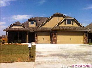 20569 E 32nd St, Broken Arrow, OK 74014