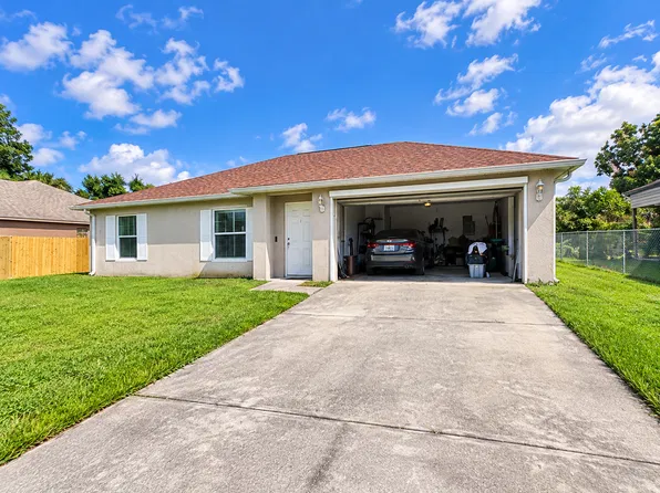 1775 Valcourt St NW, Palm Bay, FL 32907